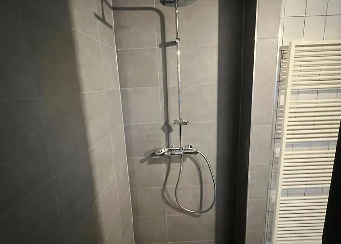 公寓 Klapperstube 摩泽尔河畔的泽尔